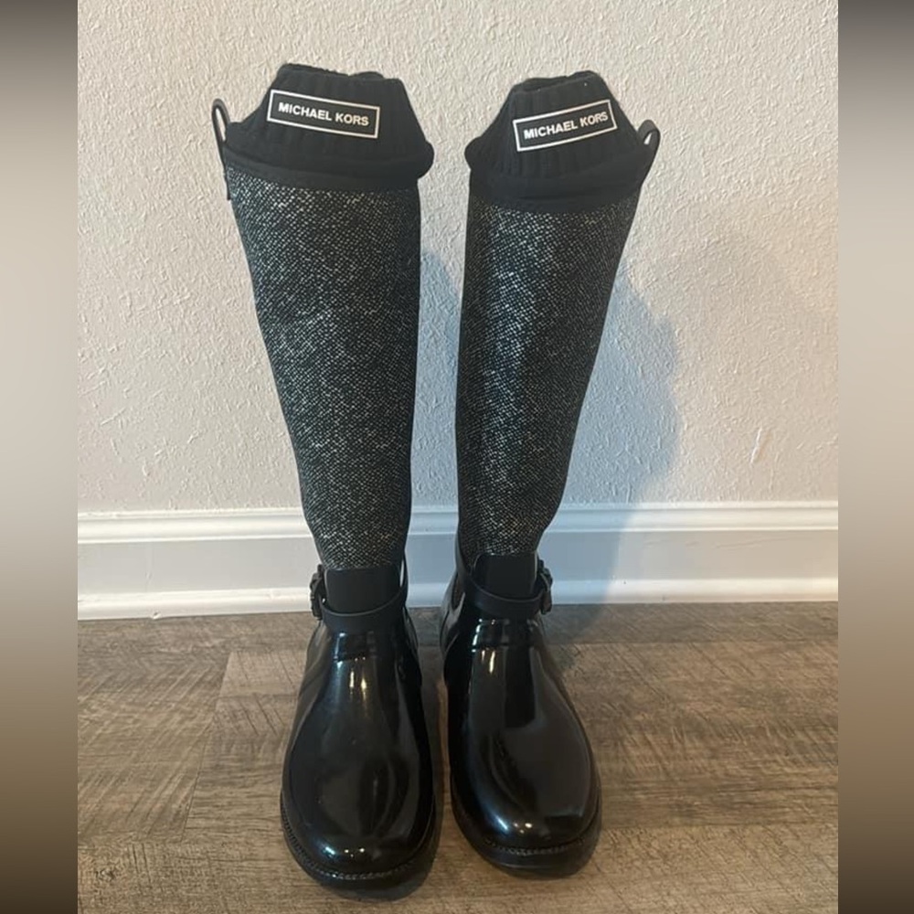 MK Boots with socks